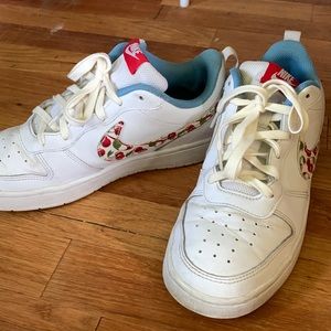 Nike Court Borough Low 2 White Cherry